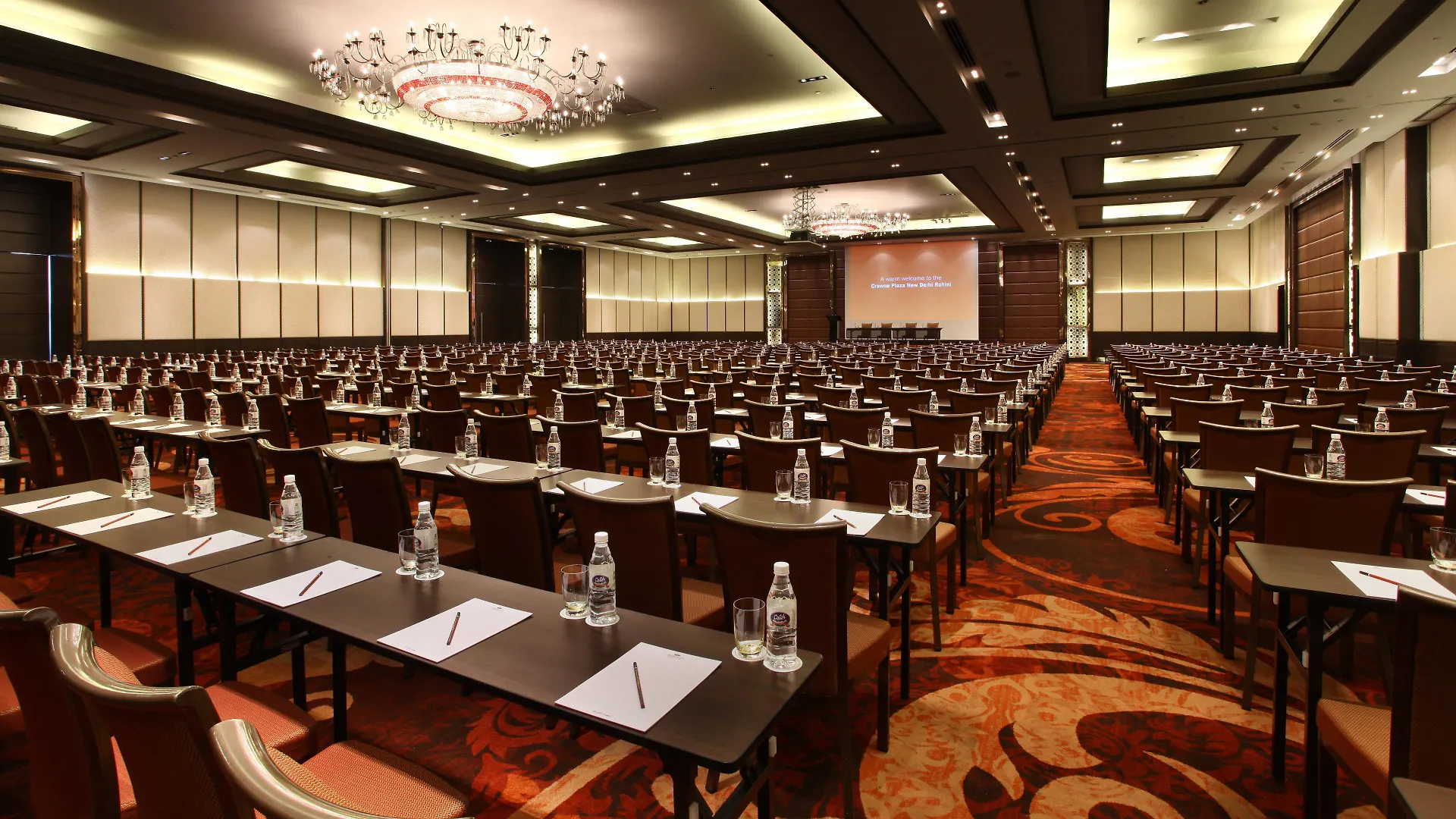 Crowne Plaza New Delhi Rohini By Ihg Hotel