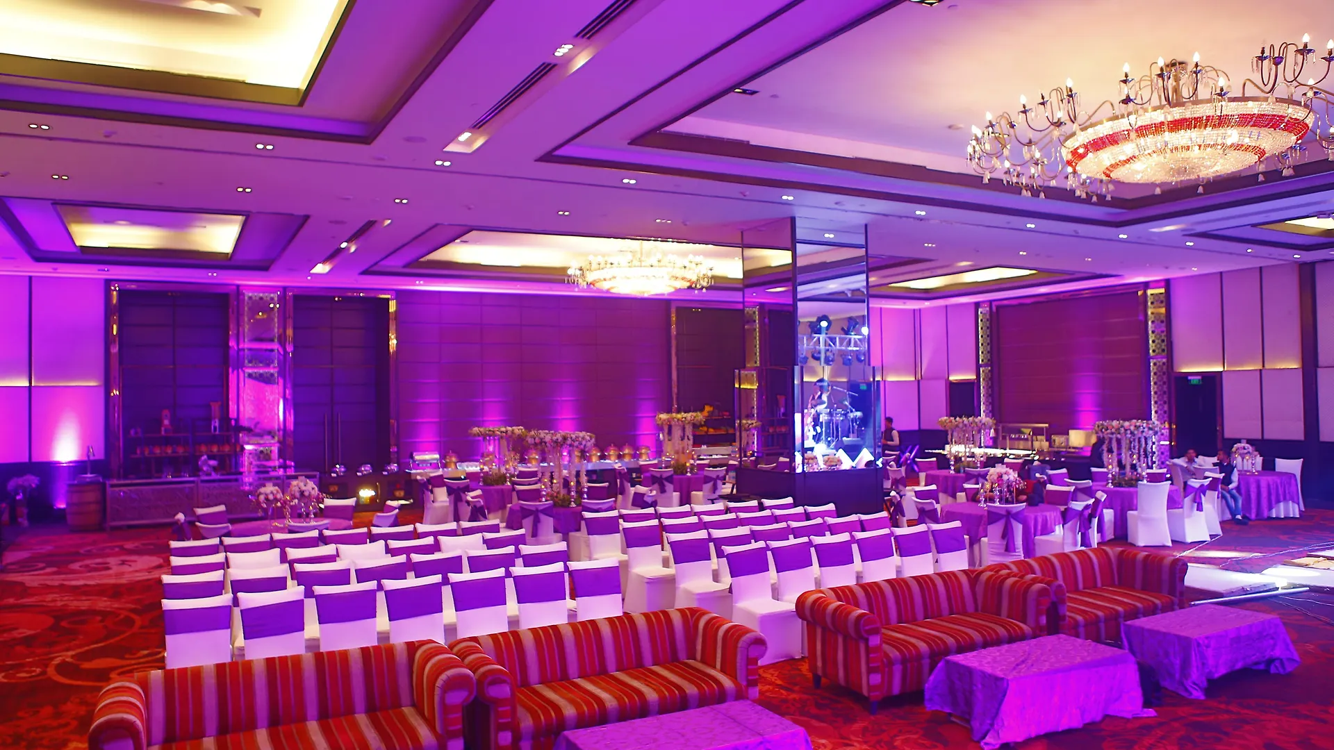 Отель Crowne Plaza New Delhi Rohini By Ihg 5*, Дели