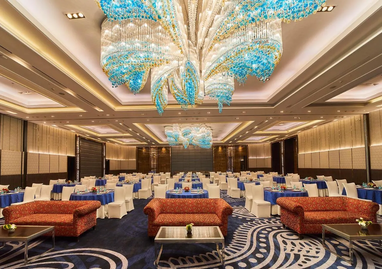 Отель Crowne Plaza New Delhi Rohini By Ihg