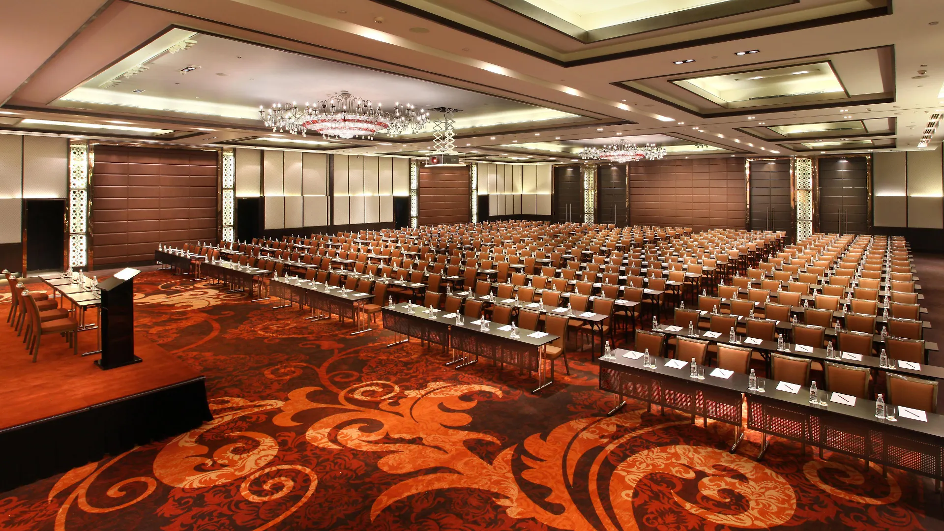 Отель Crowne Plaza New Delhi Rohini By Ihg