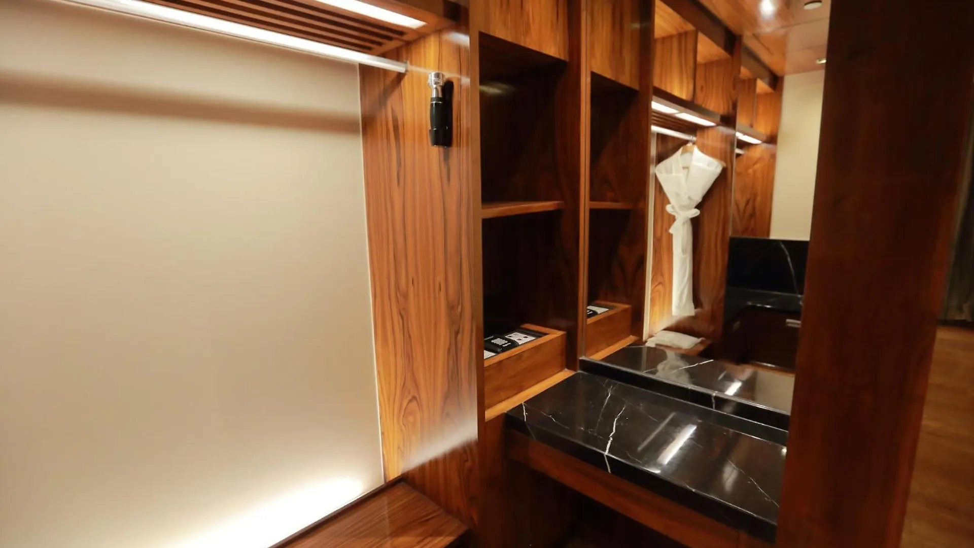 Отель Crowne Plaza New Delhi Rohini By Ihg